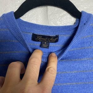 Garret Scott merino wool crew neck sweater Sz small (small holes see photos)